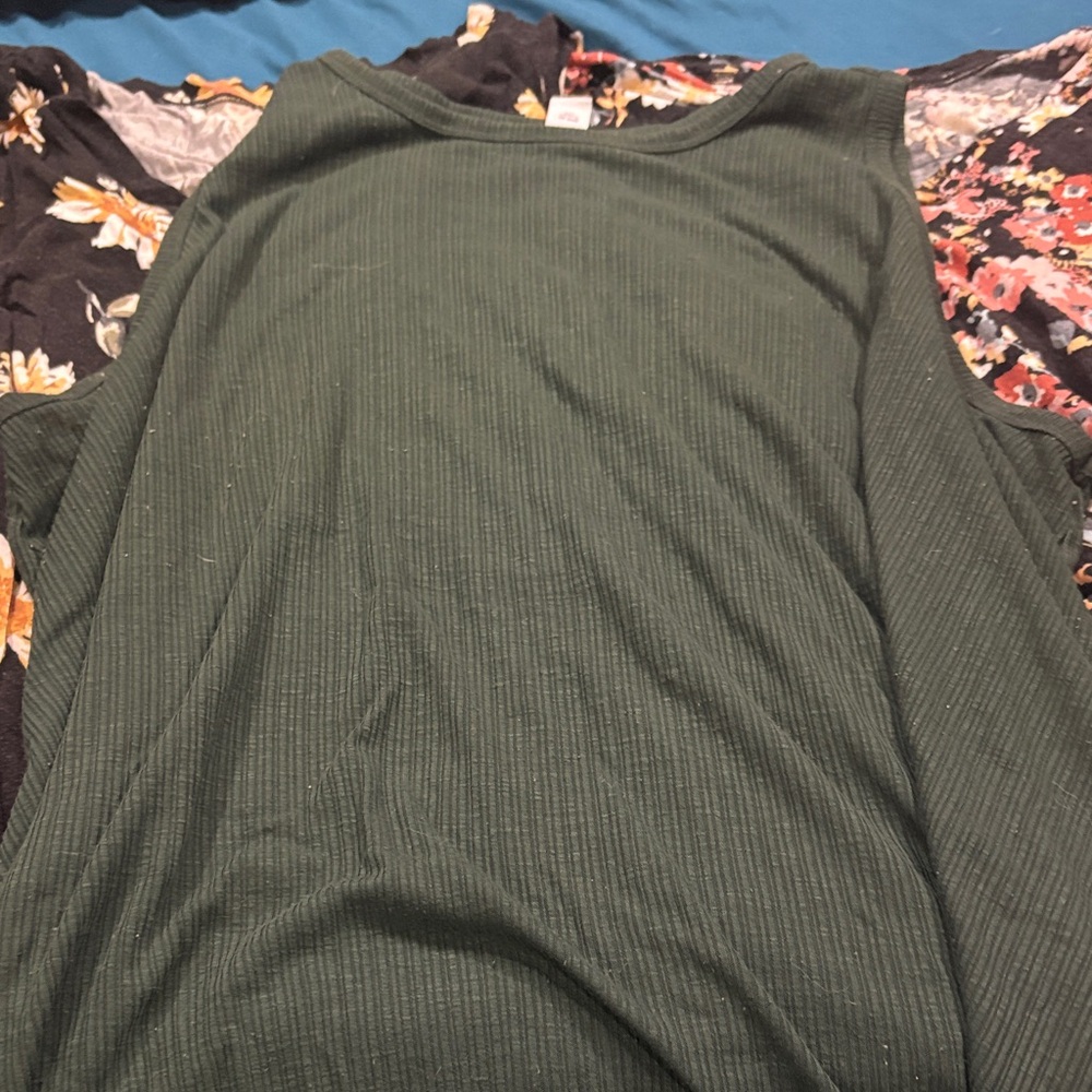 Tank top bundle